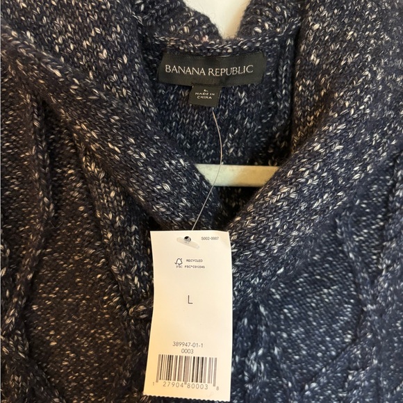 NWT Banana Republic Navy Blue Men's Sweater size L - Picture 2 of 3